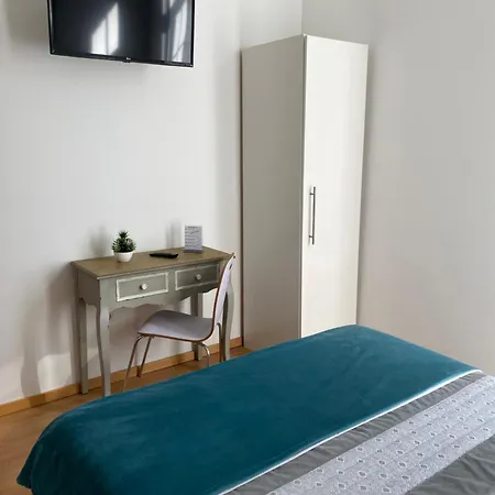 D. Filipe I Pensjonat 2*